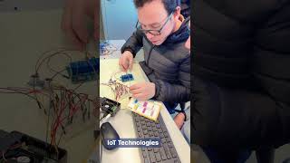 #IoT #iotsolutions #internetofthings #breadboard #raspberry #raspberrypi #python #technology