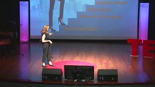 Empoderamiento, enojo y acción | Allegra Baiocchi | TEDxLlorenteWomen