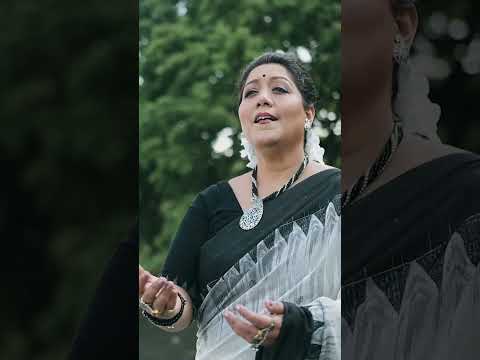 নীরব তোমার চরণধ্বনি  শুনায় তারে আগমনী,  #jayatichakraborty #rabindrasangeet #bengali