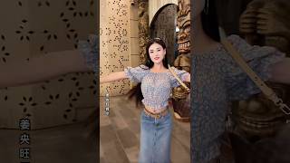 錦外美少女團隊姜央旺姆爾👍👏Jinwai Tibetan dance. Guozhuang dance*Jinwai Tibetan beauty dancer*Jiangyang Wangmur