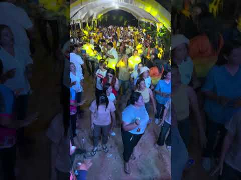 สาวงามเมืองใต้ แม็ค  เทวดาโหลยาง ft.สมพงษ์  วงลูกคลัก 0656494997 ติดต่องานแสดง