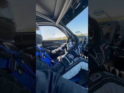 Pagani Zonda R Flat out!