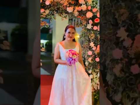 Right time at the right moment #offiCHELLEyforDJ #myweddingday