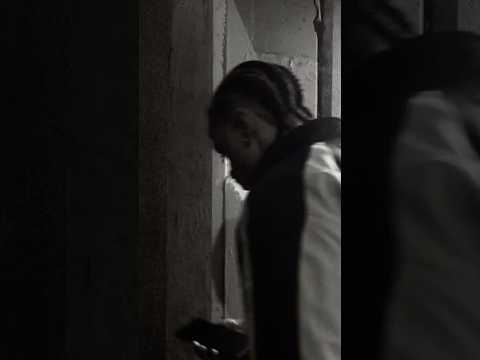 Why’d you answer?🖤 #music #newmusic #rnbvibes #darkrnb #lovesongs #romance #romanticmusic