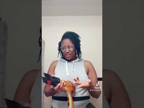 Naturals vs Wash Day! #washday #washdayroutine #protectivehairstyle #hairgrowthoils #minitwists #4b