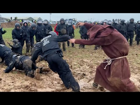 Battle of Agincourt 1415 (Colorized)