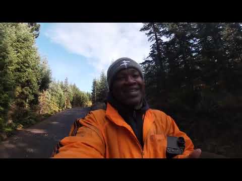 5 mile hike on a fall morning