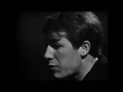 Salvatore Adamo - Tombe La Neige (Official Video)