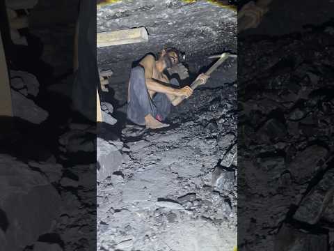 Black diamond in coal mining ⛏️ #blackgoldmining #coalmining
