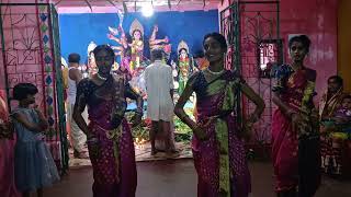 #dhakbajakasurbaja#dusshera🙏#subhoastami#dance#dancevideo #dance covered by three cute🥰girls...