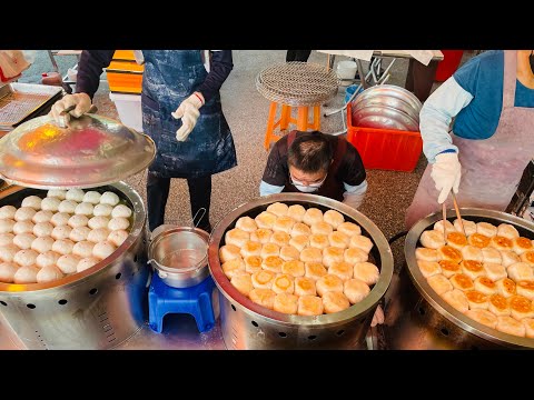 Taiwanese traditional brown sugar fried flatbread, fried buns-Taiwanese Street Food