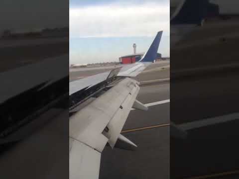 Delta 737 landing in Salt Lake City