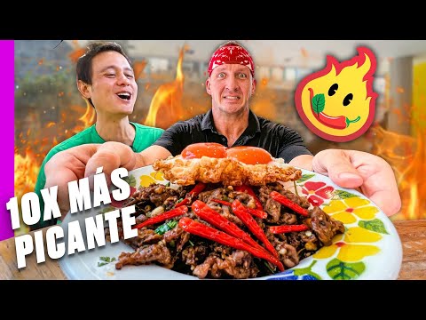 ¡Reseñando el restaurante de Mark Wiens! ¡Trató de matarme!