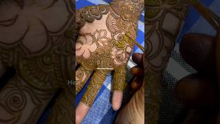 #roses #mehendiartists #mehendiclasses #simpletricks #dohapattern #bridalmehendi
