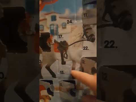 Joulukalenteri Luukku 15 #shorts #adventcalendar2022 #ella #christmas2022 #fidget #ilona #schleich