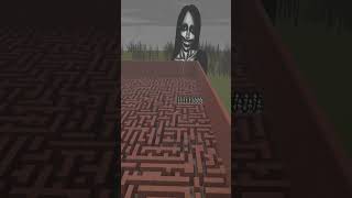 Destroying Kuchisake Onna in Big Maze Nextbot Gmod