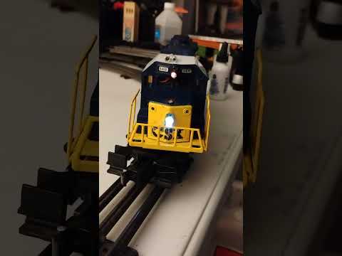 MARS light CSX GP 38-2 Kit Bash #modeltrains #kitbashed #mars