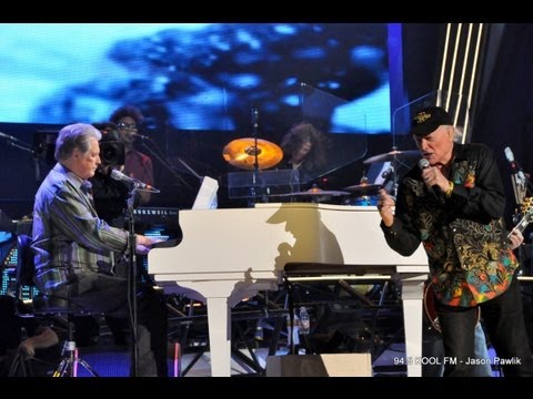 The Beach Boys - Good Vibrations (Live 2012)