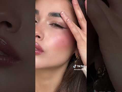 Brows on fleek: @evalarosaxo's Brow Tutorial using NANOBROW Eyebrow Styling Soap #nanobrow #shorts 🖤