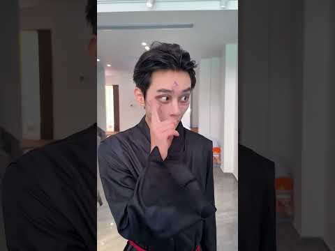 The devil helps the bullied Rumi;#kpop#kpopdemonhunters#rumi#huntrix