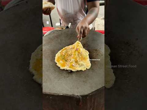 Egg Omelette Pav Only ₹20 in Mumbai | ￼Egg Omelette