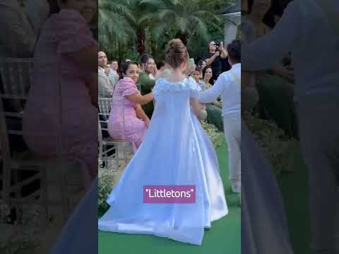 Little ones walking to meet the couple