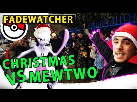 MEWTWO WANTS TO STEAL CHRISTMAS! BATTLE!