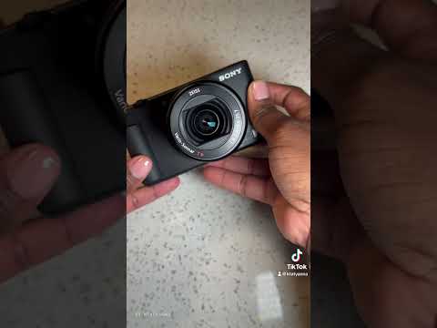 Unboxing my Sony ZV-1