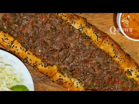 🇹🇷 🇮🇳 Pide with beef cubes by Chef Ayhan Gisi, Istanbul | Qahwa The Arab Kerala Restaurant