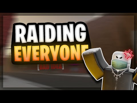Raiding EVERYONE on Da Hood.. (THEY CALLED A CREW 👺)
