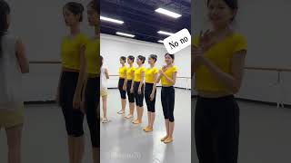 The communication methods of dance students #flexibility #training #dance #teacher #student #funny
