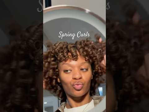 Spring has SPRUNG! DIY “Spring” curls 🐣 #permrodset #curlyhairstyles