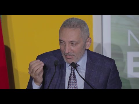 Lancement de la Renault express , une voiture produite à l'usine de Tanger