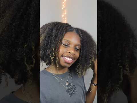 The things I do at 1am… #curlyhair #naturalhairstyles #haircolor