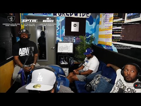 AceBoyz Worldwide. AceBoy Trey linking (pause) with a chat and they tell the chat how they all met