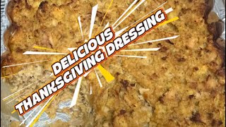 How to make Easy Cornbread Chicken Dressing #thanksgivingrecipe #cornbread dressing