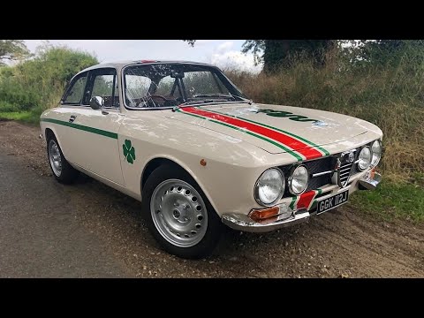 1971 Alfa Romeo GTV - Photo Montage