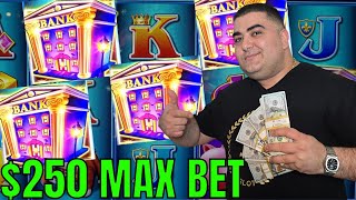 $250 Max Bet BONUS & JACKPOTS On Piggy Bankin Slot