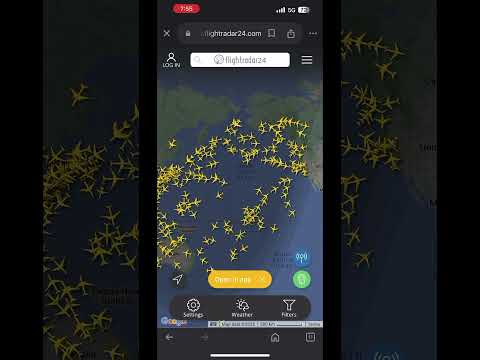 Live air traffic😯 #map #history
