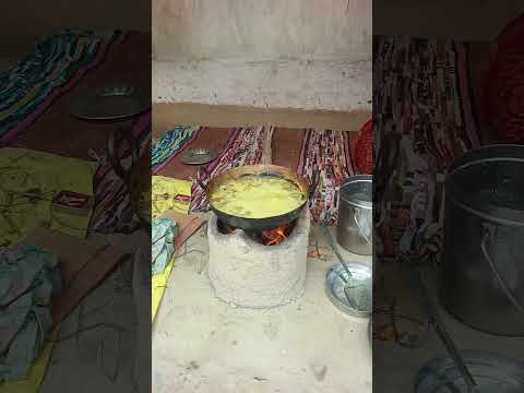 🍛 झटपट बनी स्वादिष्ट करी | Quick & Tasty Curry Recipe | #Shorts #lalitakitchen