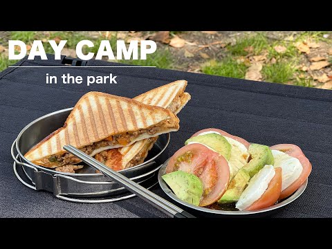 Day Camp at Osaka's Nagai Park｜Cherry Blossoms & Hot Sandwich Lunch