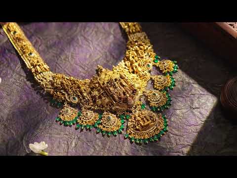 We make jewellery that forever embodies timeless elegance and authentic craftsmanship