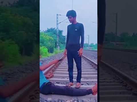 ट्रेन के पटरी!,#hamara_safar