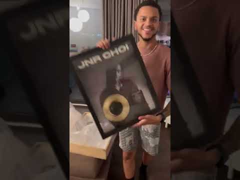 ANOTHER GOLD PLAQUE IN THE BAG 🤞🏿❤️