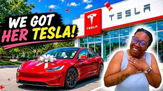 Her 2026 TESLA Model 3 Performance Finally ARRIVED… 😳