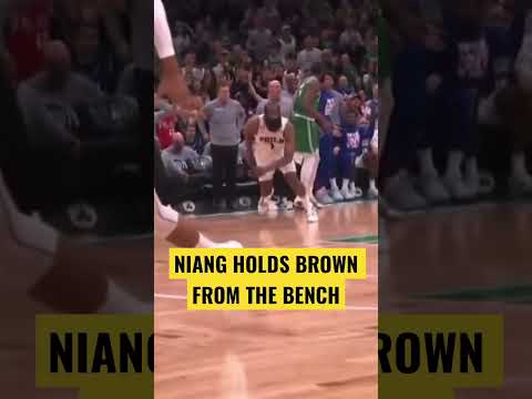 NIANG HOLDS BROWN #nba #nbatoday #playoffs #76ers #bostonceltics #jaylenbrown #niang #technical