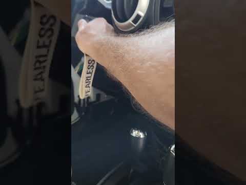 How to change your cabin air filter on Jeep Wrangler 2011-2016.  Covers Sahara, Rubicon, Unlimited..