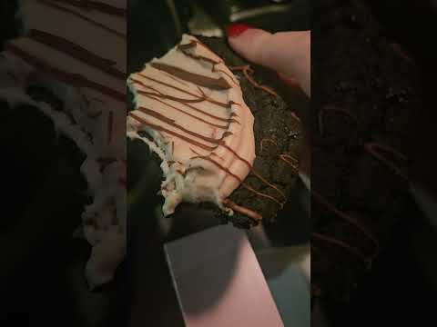 crumbl cookies review/life update