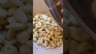 Kitchen hack to save garlic that’s about to go bad! #kitchenhack#kitchenhacksideas #garlic#foodhacks