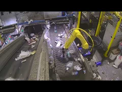 Recycling robots in action